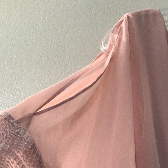 SLNY Fashion New York Jersey Cape Dress - Picture 9 of 11